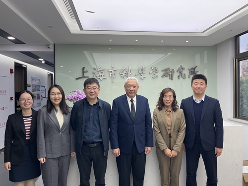 20251202柬埔寨王国国务大臣陈乐提博士一行来我所调研交流