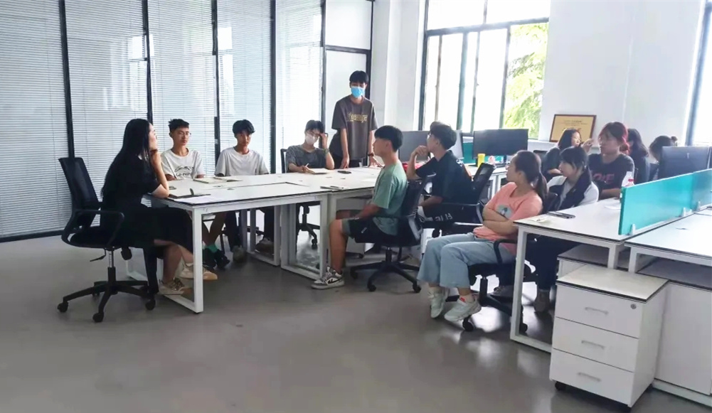 城市建設(shè)學(xué)院黨支部開展工作總結(jié)匯報會議