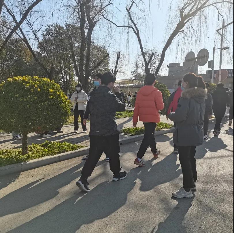 【志愿服務】攜手抗疫 城建學子參加核檢志愿活動