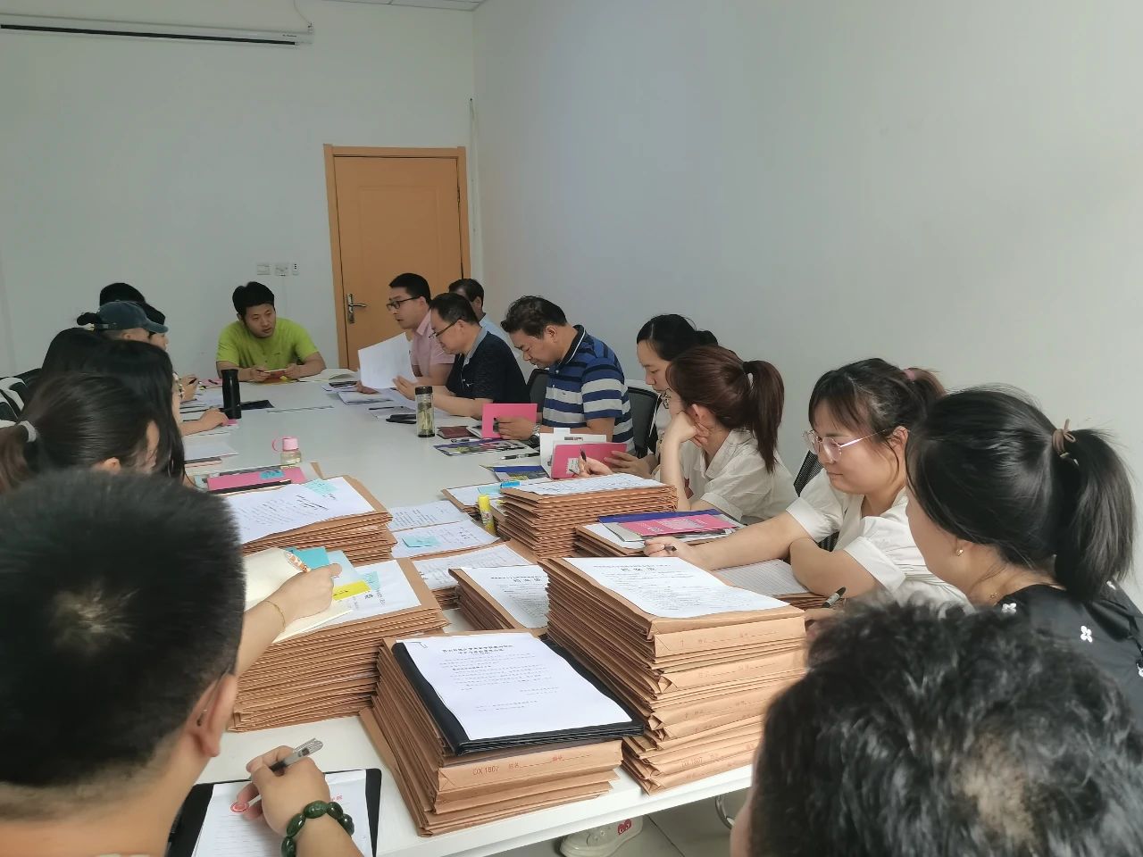 【新傳媒與藝術(shù)學(xué)院】召開(kāi)教學(xué)科研工作會(huì)議