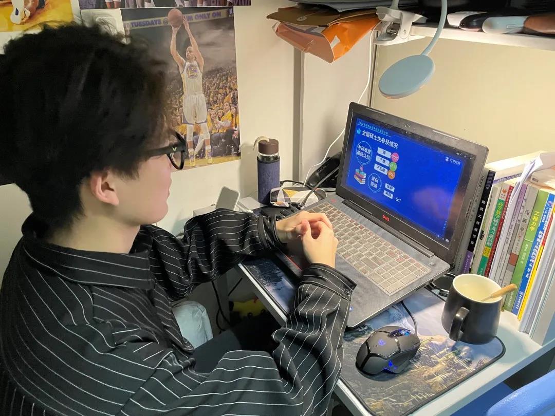  【疫情下的課堂】升學(xué)書院組織老師線上輔導(dǎo)考研生