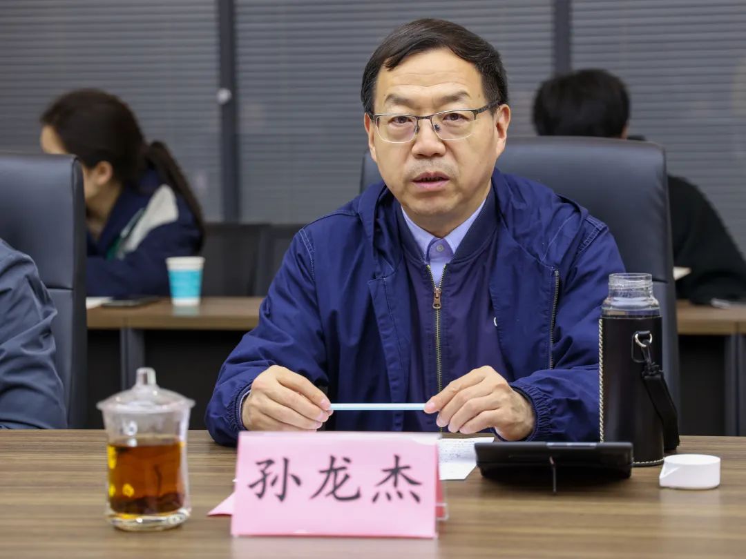 學習榜樣精神，汲取奮進力量！科大高新黨員干部熱議《榜樣7》
