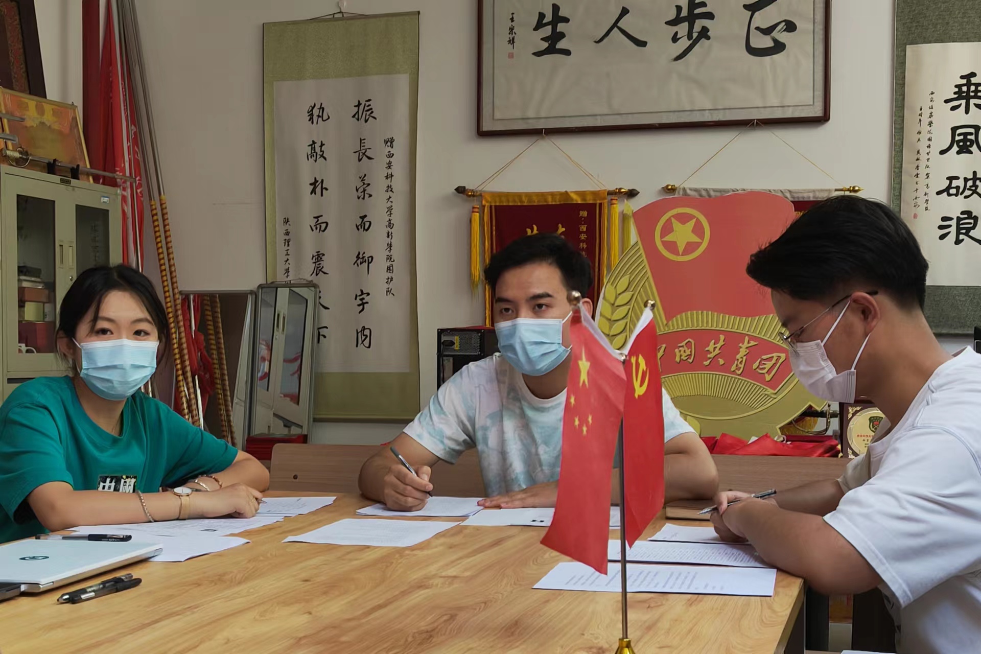 高新學(xué)院2022年西部計(jì)劃面試招募工作圓滿完成