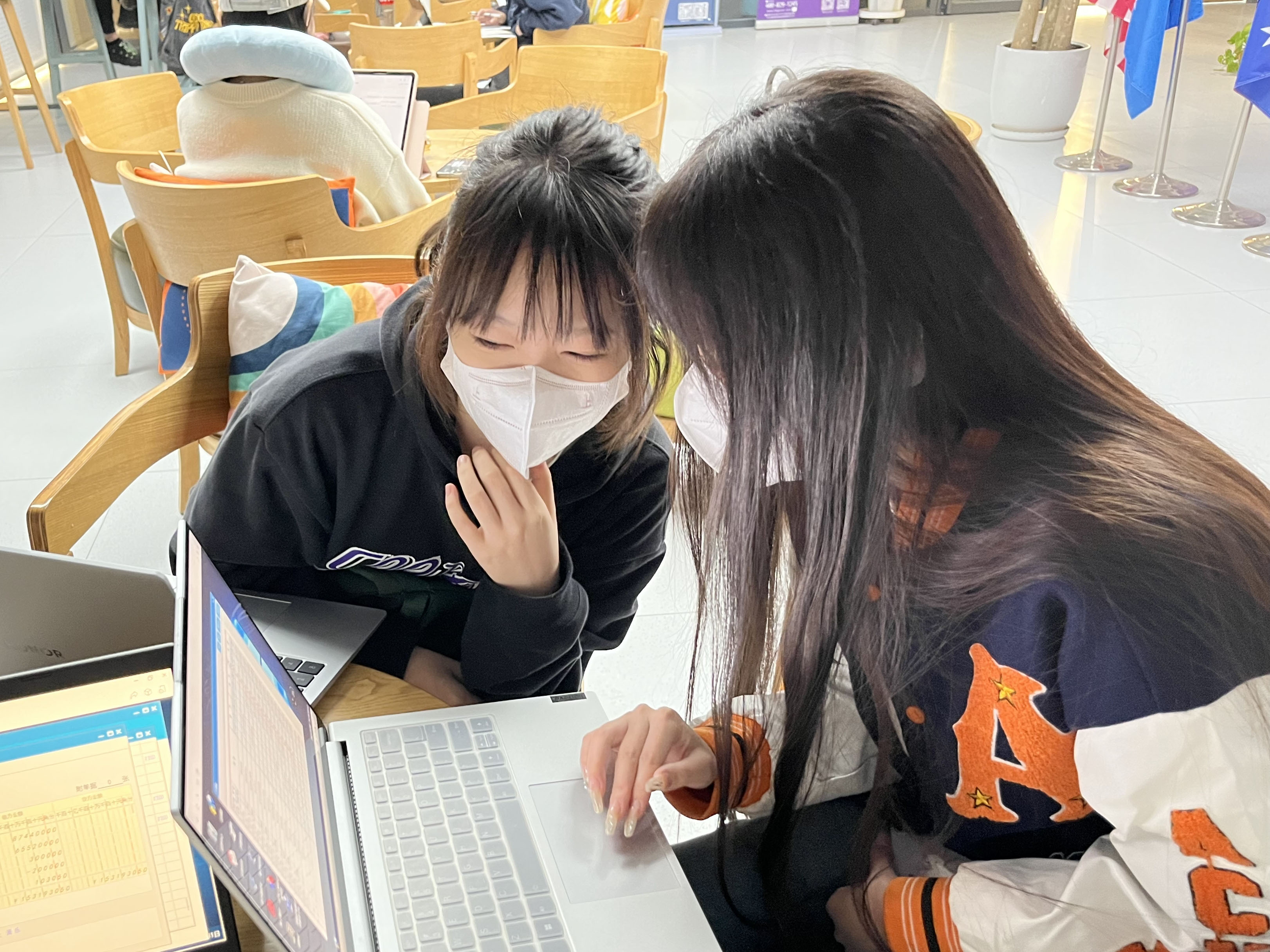 經(jīng)濟(jì)與管理學(xué)院組織參加2022 “一帶一路”暨金磚國(guó)家技能發(fā)展與技術(shù)創(chuàng)新大賽賽前訓(xùn)練
