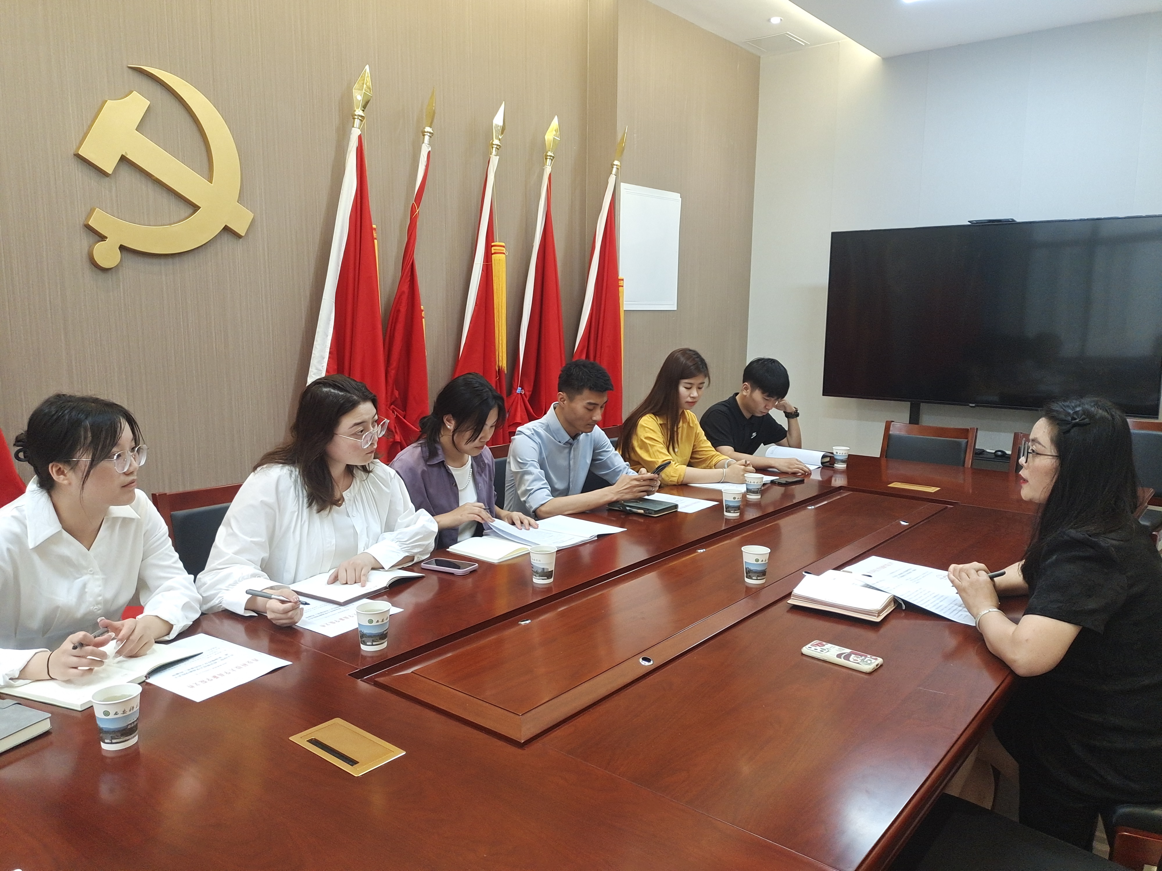西安科技大學高新學院校友會召開新學期第一次工作會議