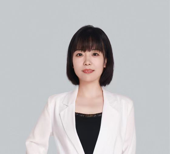 【校友專訪】靠奮斗揚起人生理想的風帆——李丹