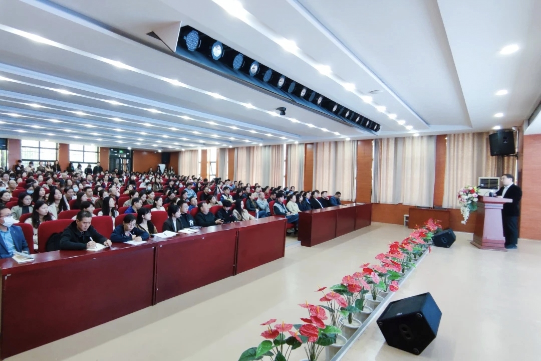 董事長孫龍杰博士：高新的國際化和國際化的高新