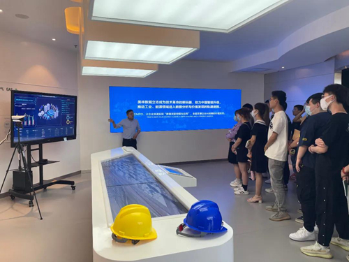 西安科技大學高新學院大數(shù)據(jù)科學普及基地年度審核評估合格