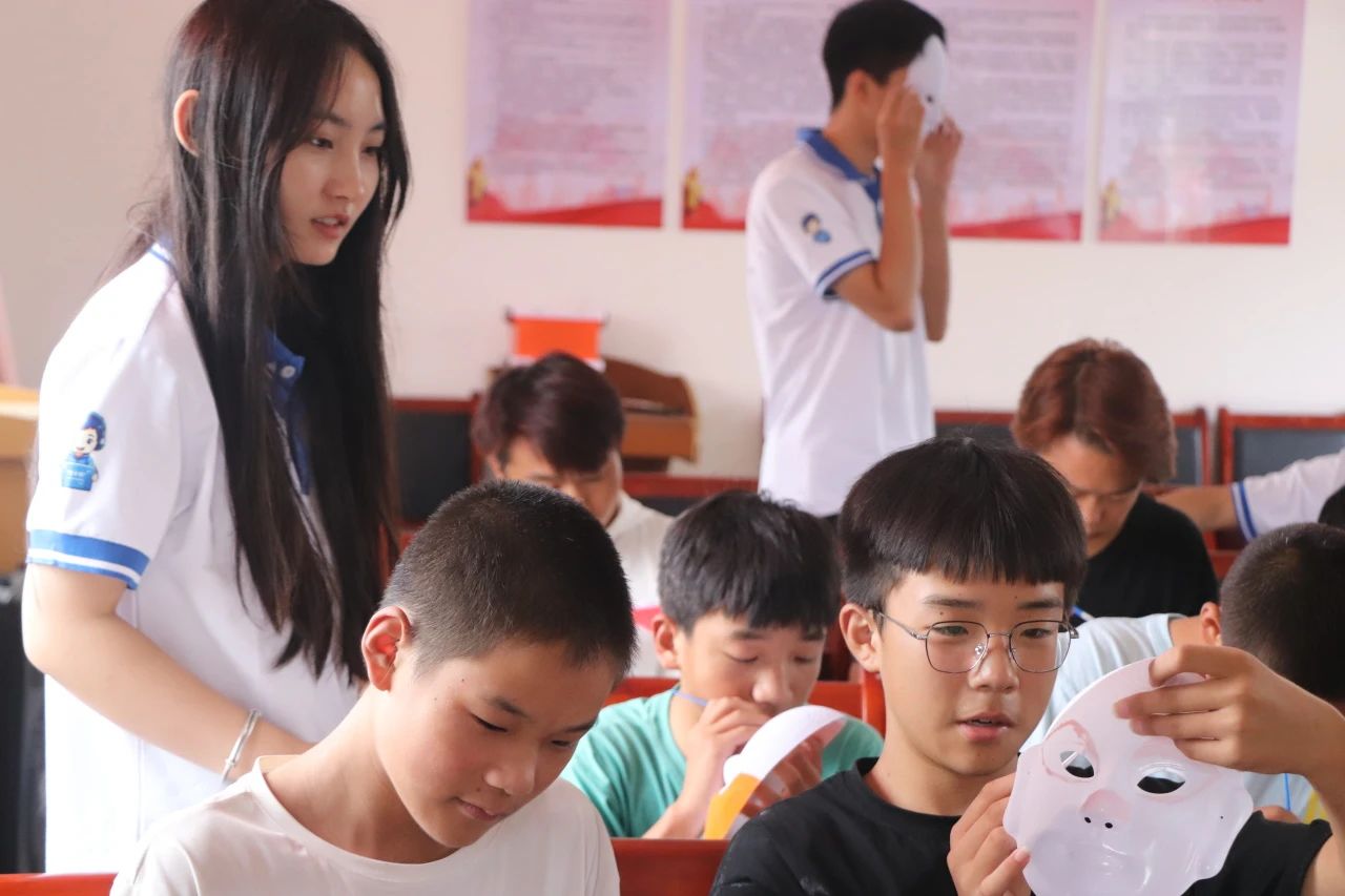 高新er在暑假，怒賺五個(gè)“億”