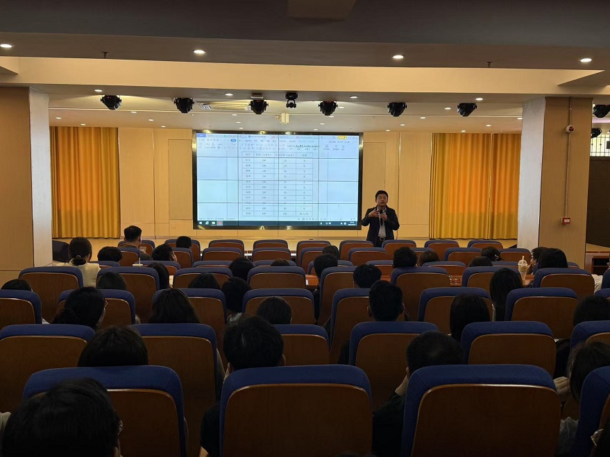 西安科技大學(xué)高新學(xué)院開(kāi)展2025年線上線下專(zhuān)升本招生宣傳工作