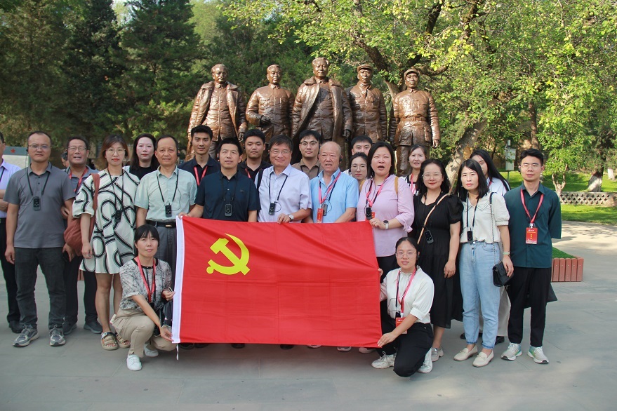 參觀棗園革命舊址